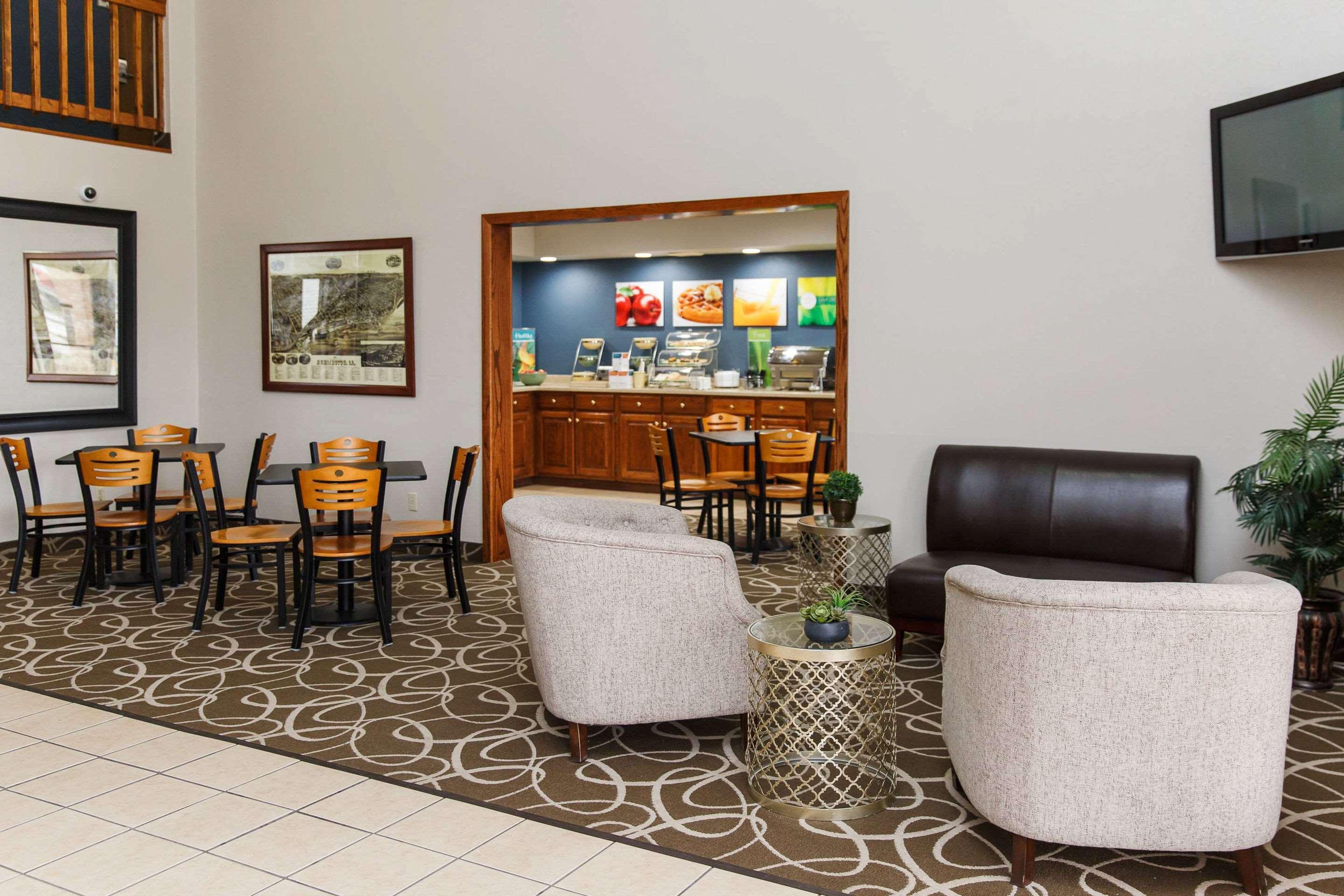 Quality Inn Burlington Near Hwy 34 Exterior foto
