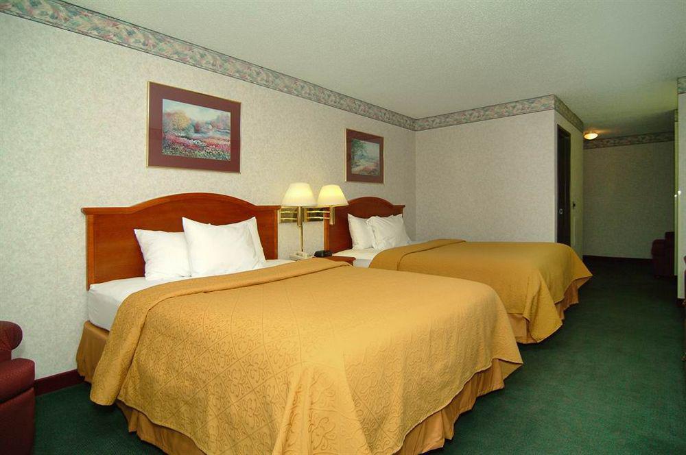 Quality Inn Burlington Near Hwy 34 Habitación foto